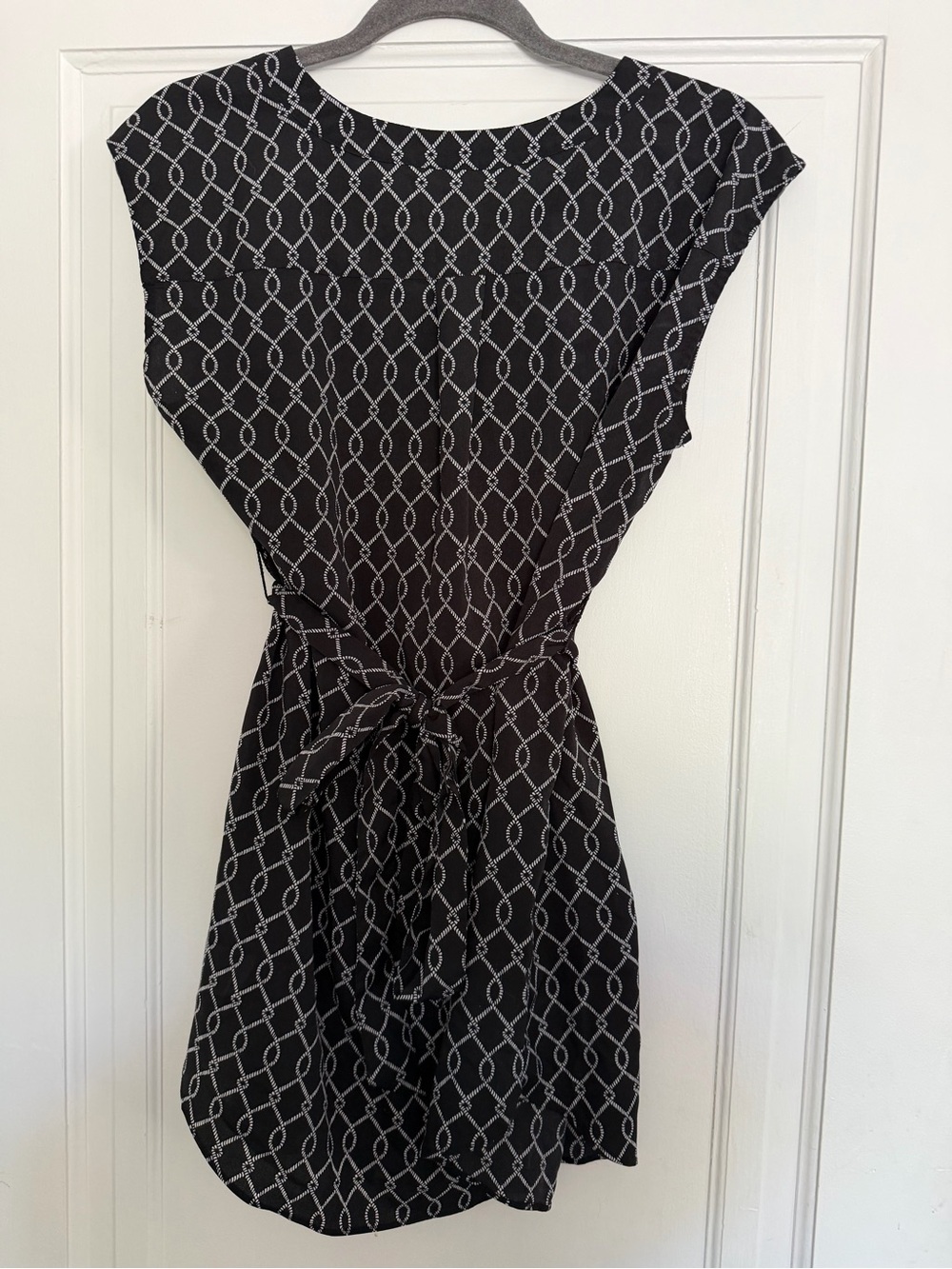 Motherhood Maternity Black Patterned Cap-Sleeve Blouse - Picture 3 of 8